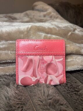 Y2K Vintage Coach Soho Pink Optic Signature Wallet